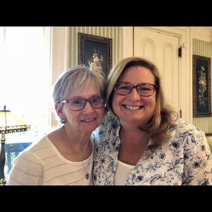 Meet your Posher, Catherine